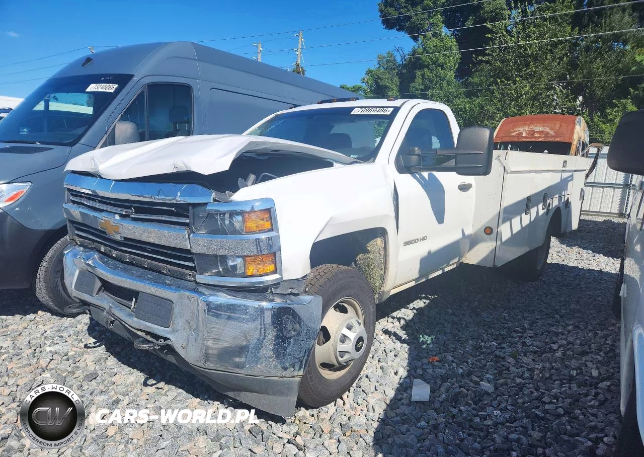 2016 Chevrolet Silverado C3500 VIN:1GB3CYCG9GF297552 - 1