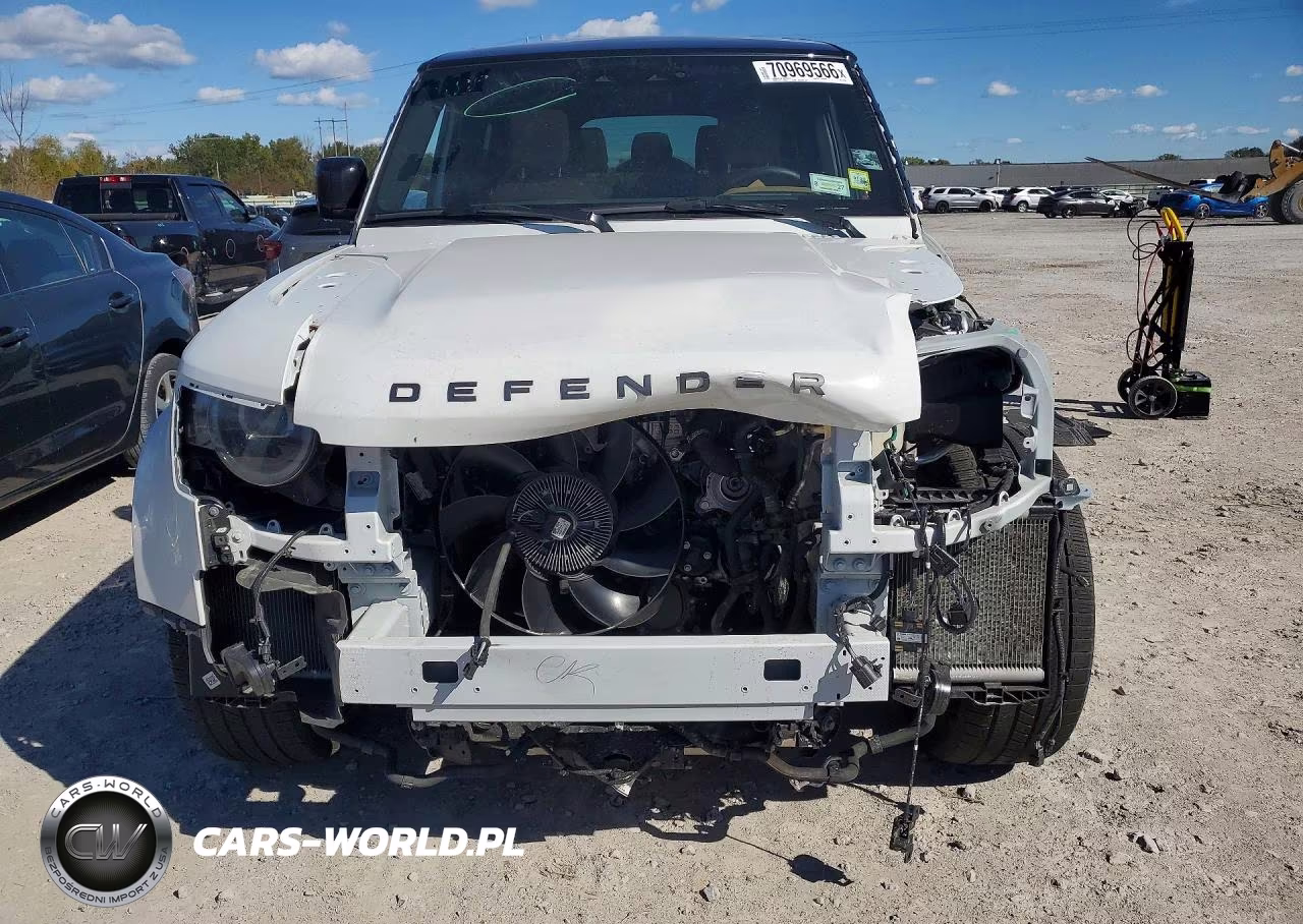 2026 Land Rover Defender 130 X-Dynamic Se VIN:SALE2FEU9T2505129 - 5
