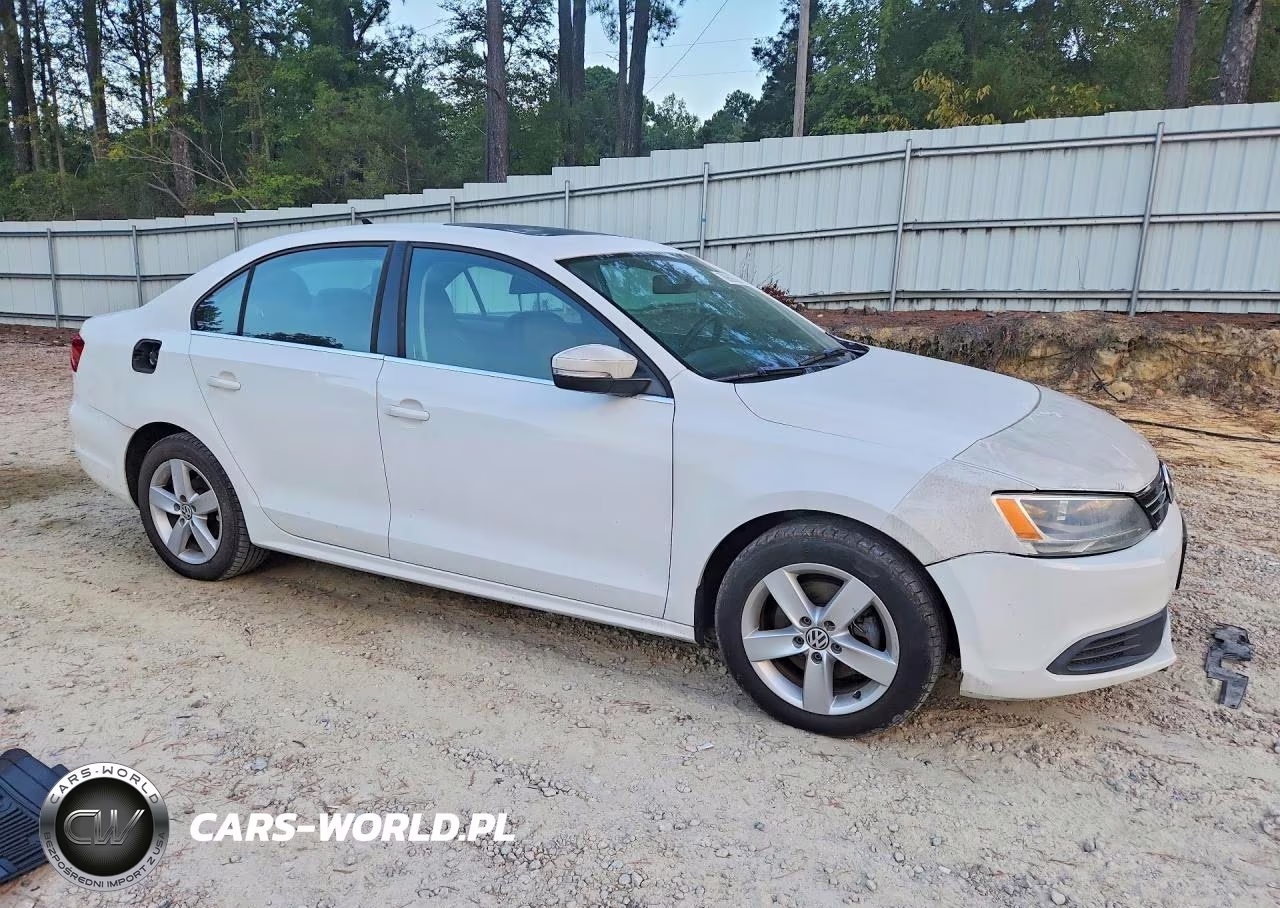 2013 Volkswagen Jetta Tdi VIN:3VW3L7AJ9DM250924 - 4