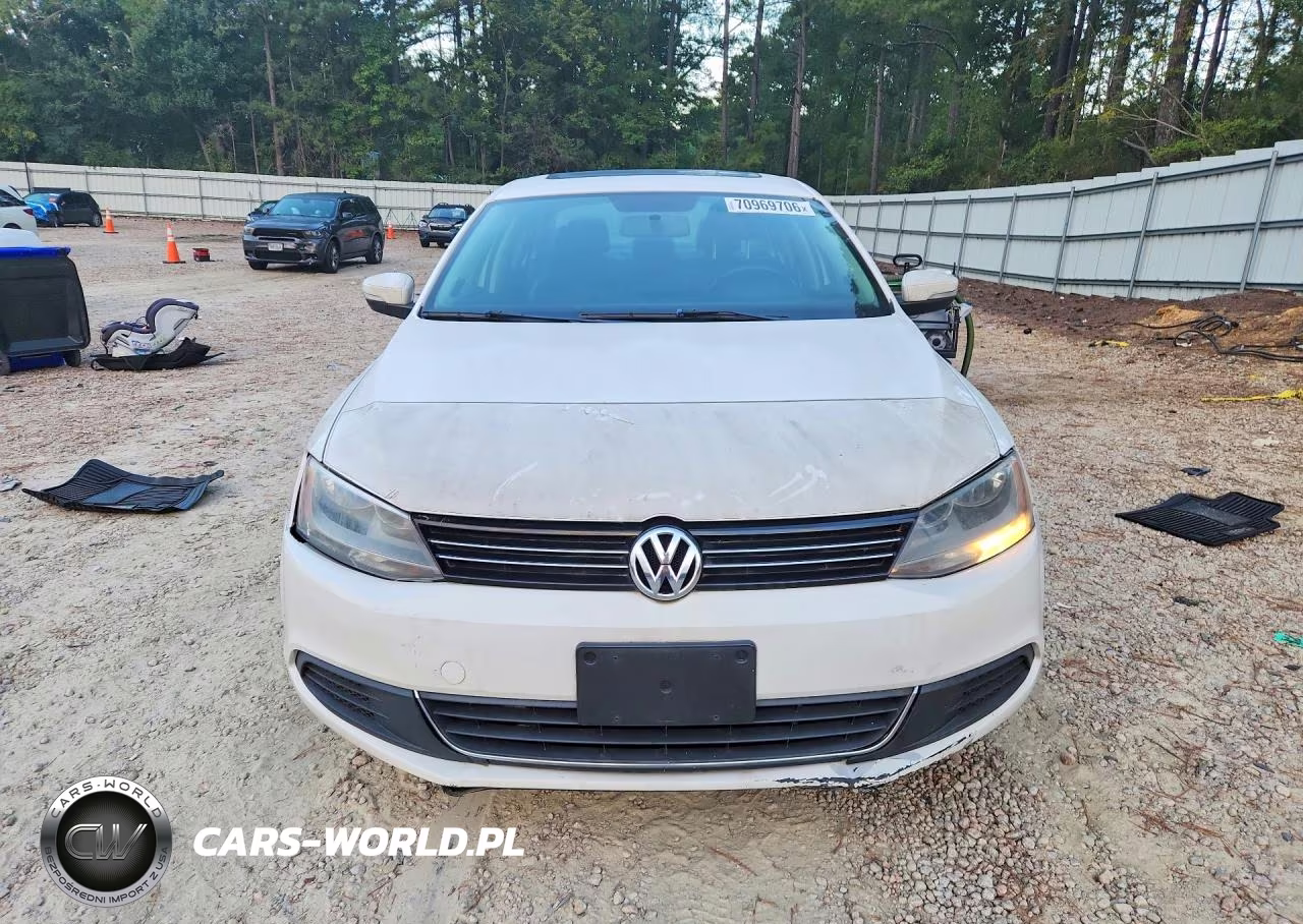 2013 Volkswagen Jetta Tdi VIN:3VW3L7AJ9DM250924 - 5