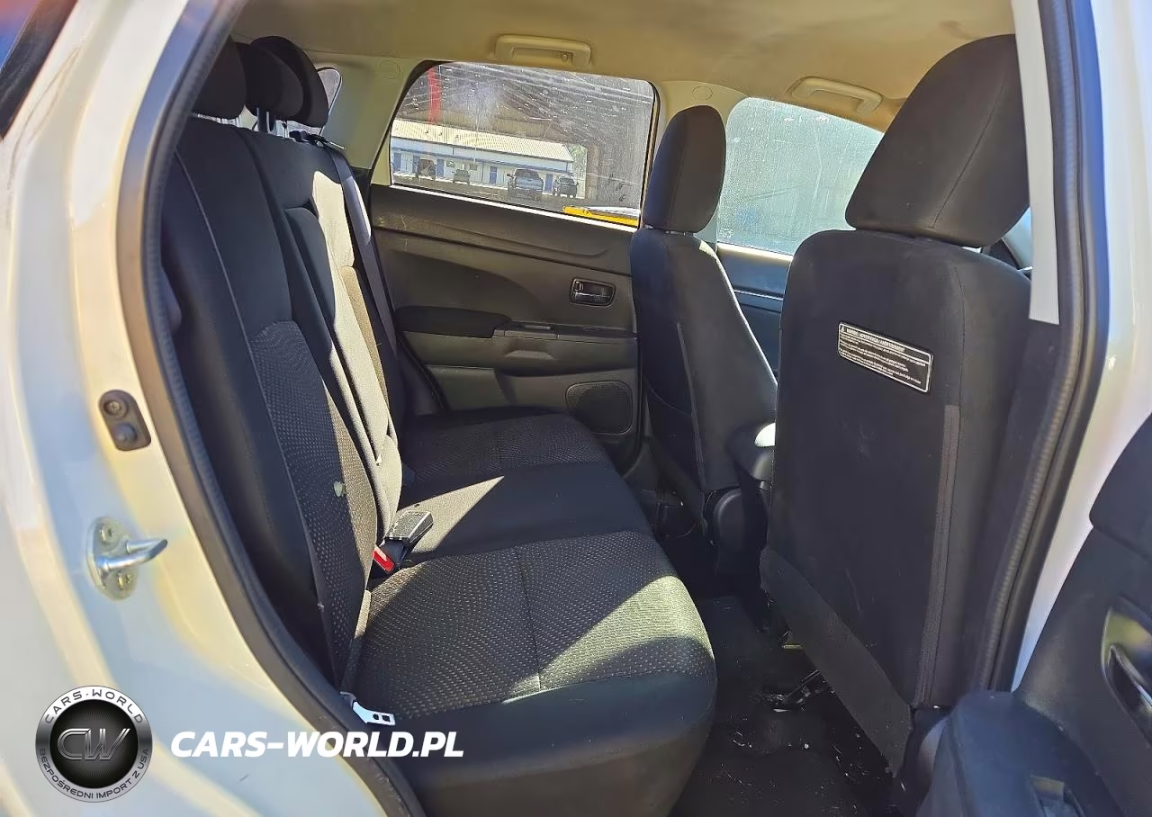 2016 Mitsubishi Outlander Sport Es VIN:JA4AP3AU1GZ027775 - 11