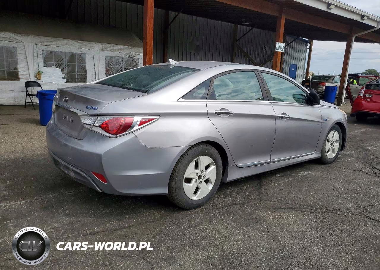 HYUNDAI SONATA HYB VIN:KMHEC4A40CA031491 - 3