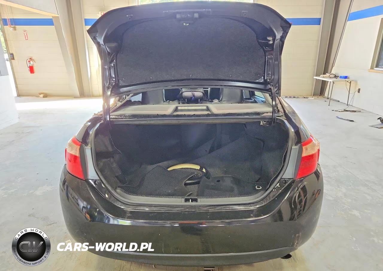 2017 Toyota Corolla Le VIN:5YFBURHE6HP699265 - 6