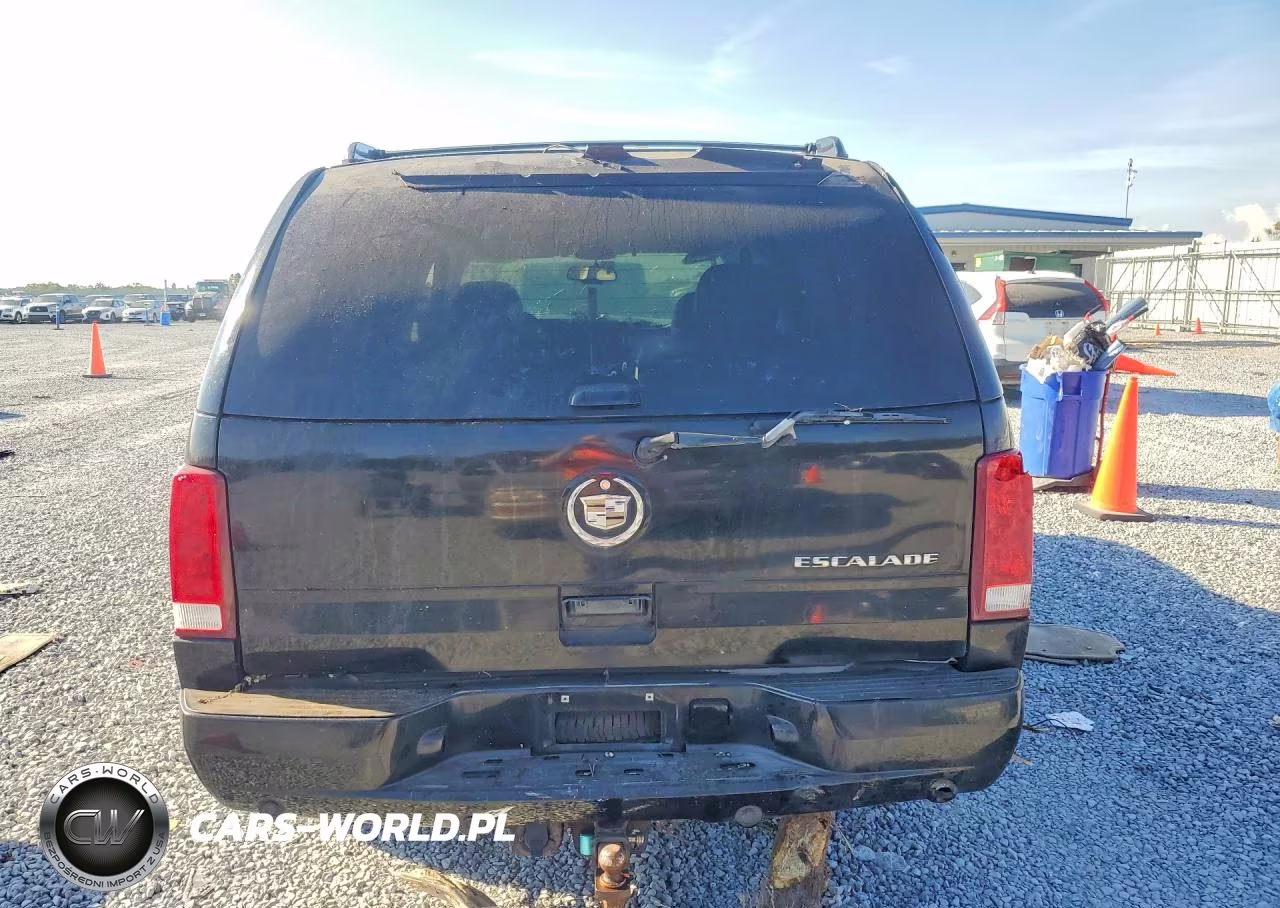 2006 Cadillac Escalade Luxury VIN:1GYEC63N36R101328 - 6