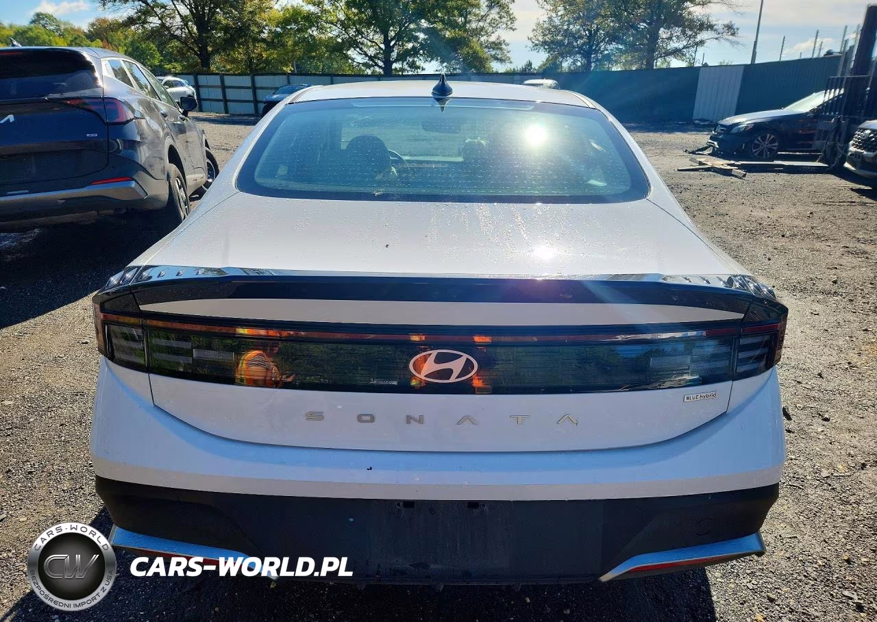 2026 Hyundai Sonata Hybrid Blue VIN:KMHL24JJ4TA142514 - 6