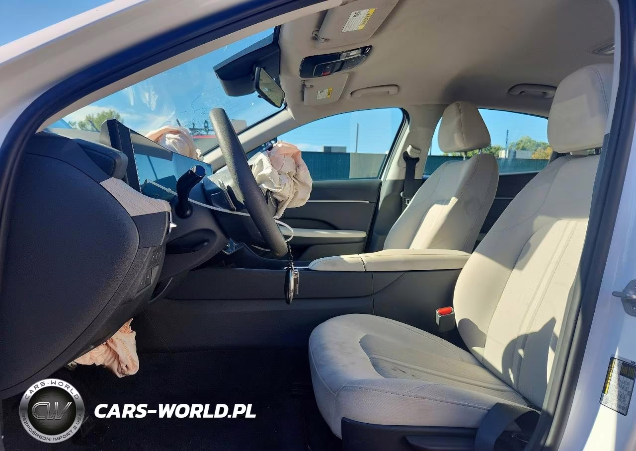 2026 Hyundai Sonata Hybrid Blue VIN:KMHL24JJ4TA142514 - 7
