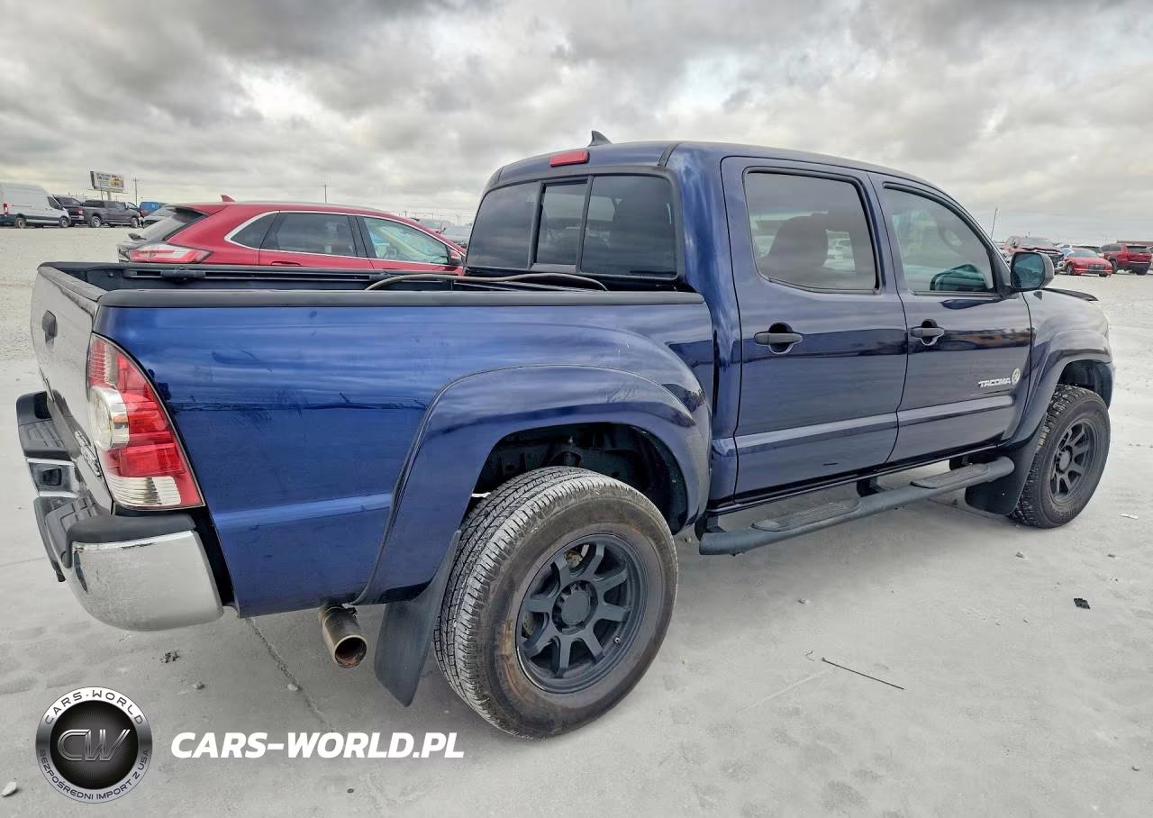 2013 Toyota Tacoma Double Cab Prerunner VIN:3TMJU4GN7DM139546 - 3