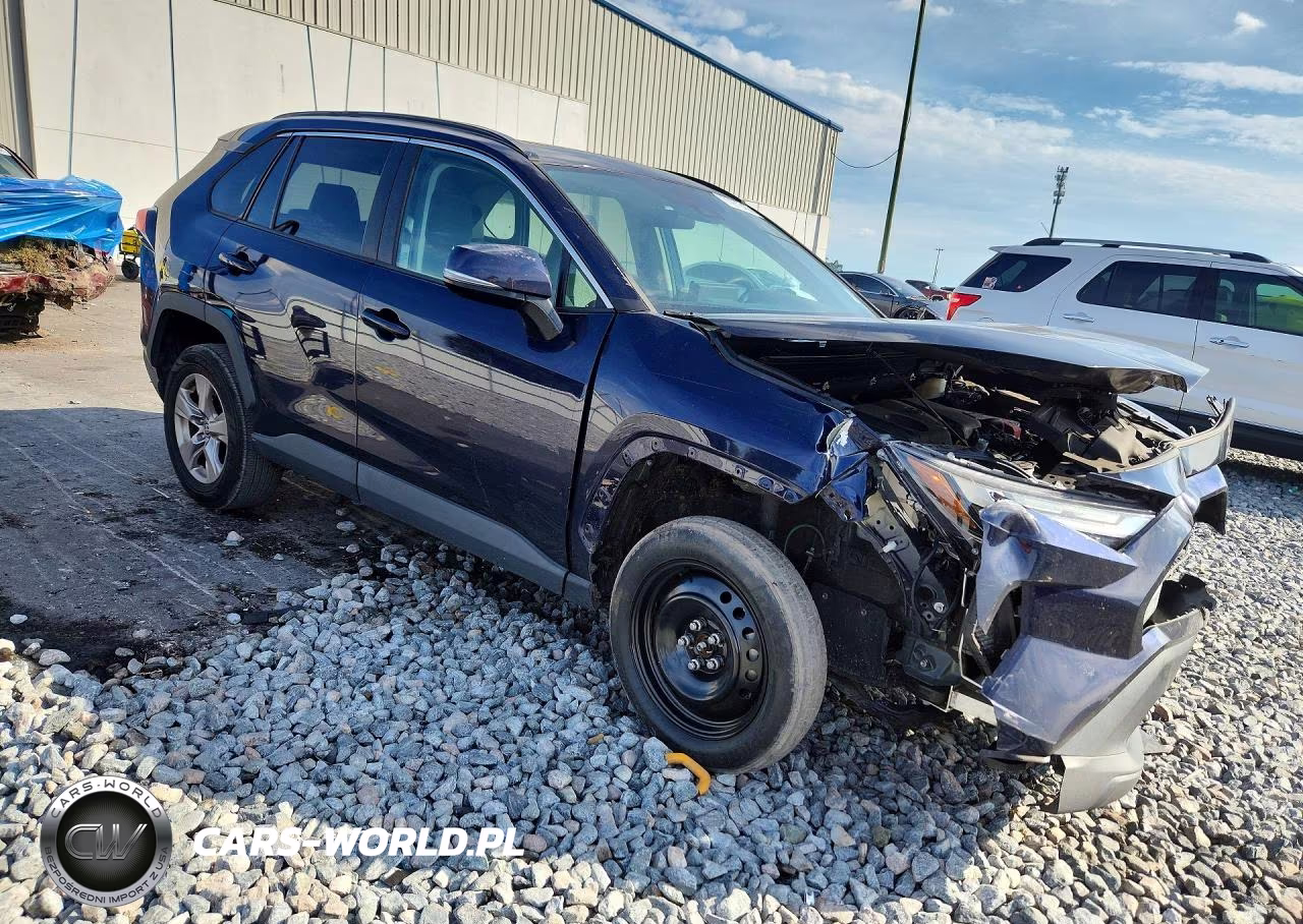 2022 Toyota Rav4 Xle VIN:2T3W1RFV3NW187669 - 4