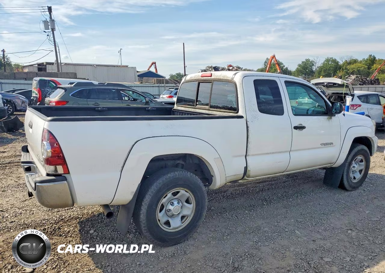 2014 Toyota Tacoma Prerunner Access Cab VIN:5TFTU4GN2EX055042 - 3