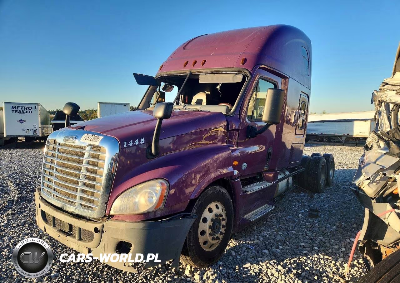 2015 Freightliner Cascadia 125