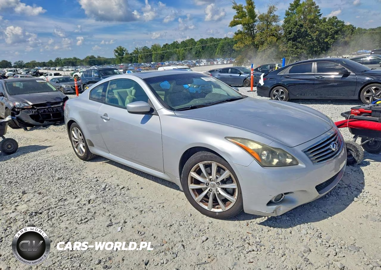 2011 Infiniti G37 VIN:JN1CV6EKXBM215587 - 4
