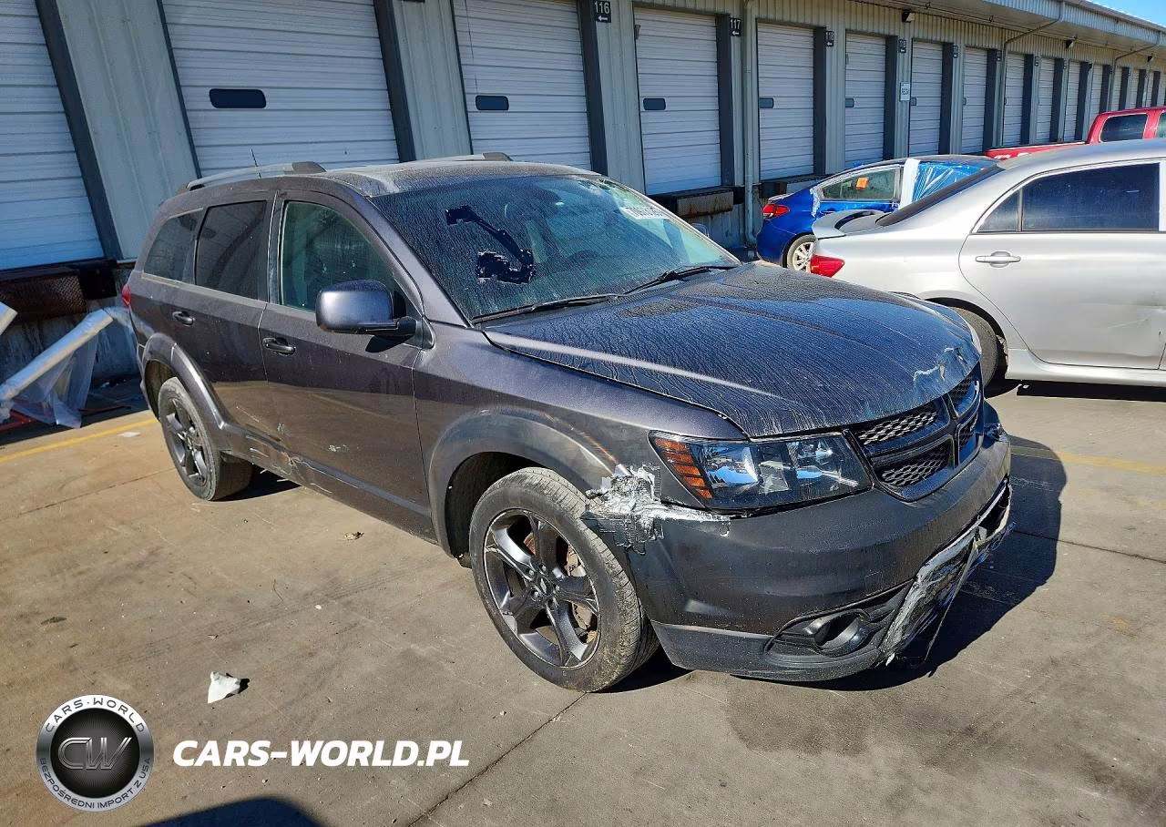 2020 Dodge Journey Crossroad VIN:3C4PDCGB3LT266647 - 4