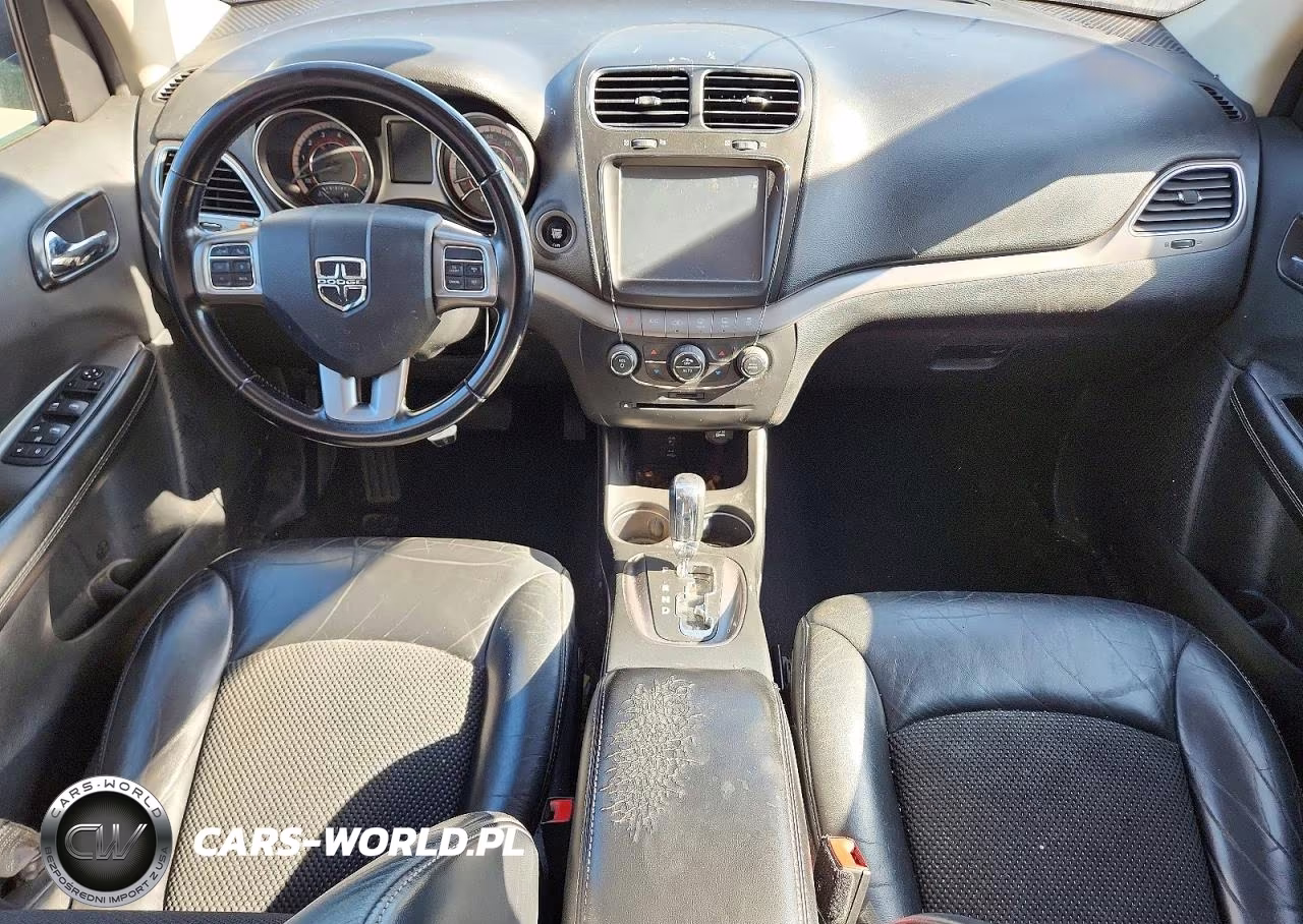 2020 Dodge Journey Crossroad VIN:3C4PDCGB3LT266647 - 8