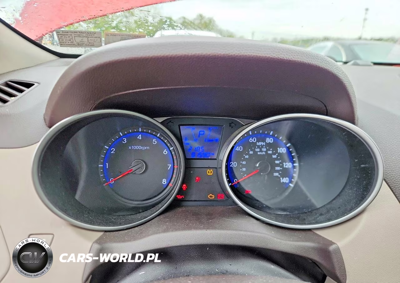 2011 Hyundai Tucson Gls VIN:KM8JU3AC9BU276378 - 9