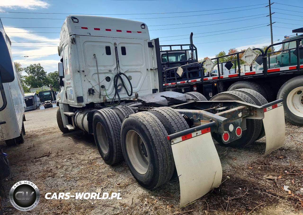 2014 Freightliner Cascadia 125 VIN:3AKJGLD59ESFT6233 - 2