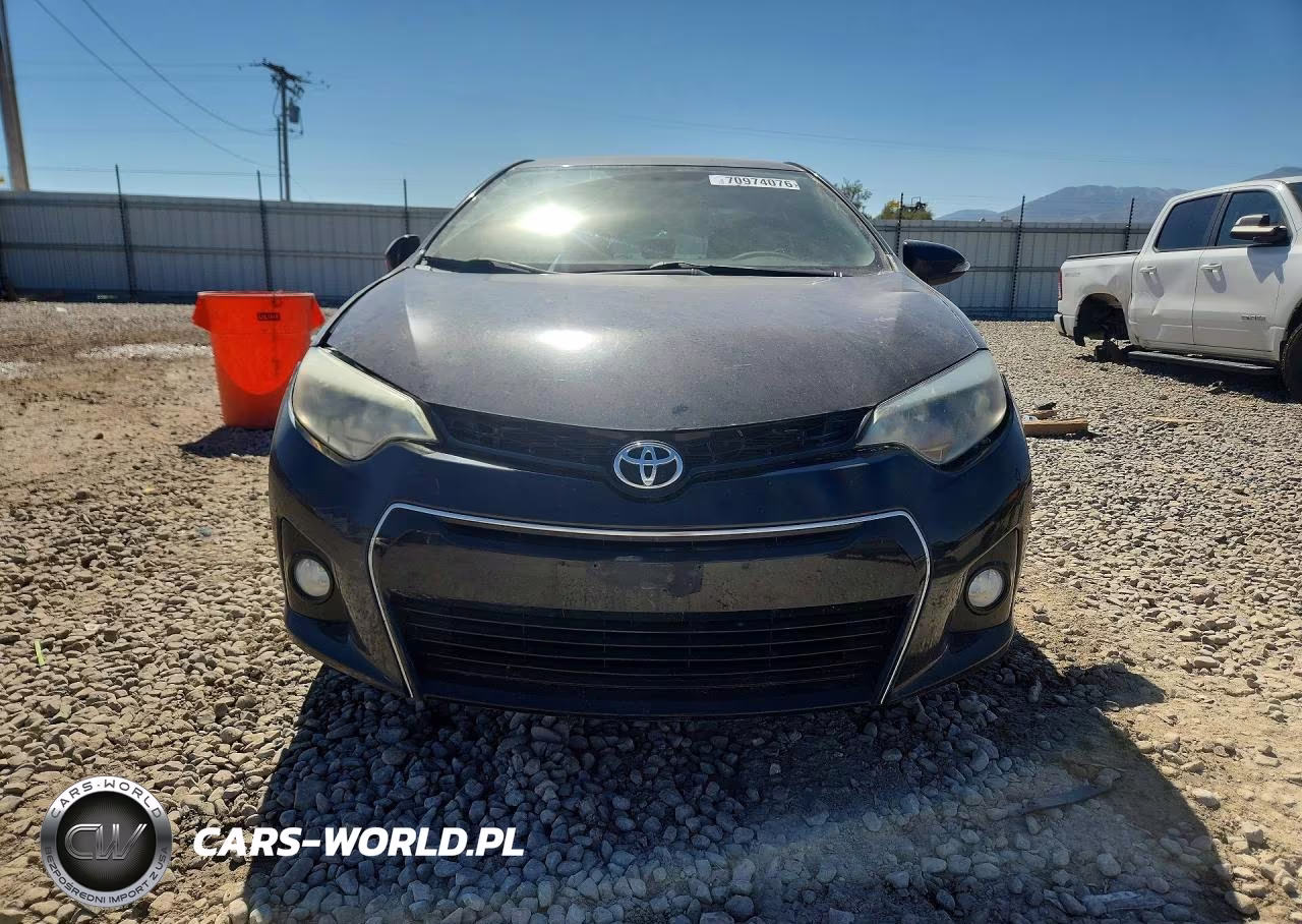 2016 Toyota Corolla S Plus VIN:5YFBURHE0GP420746 - 5