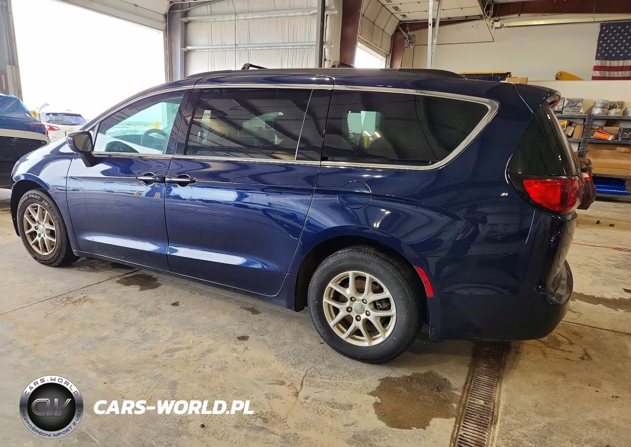 2017 Chrysler Pacifica Touring L VIN:2C4RC1BG8HR753534 - 2