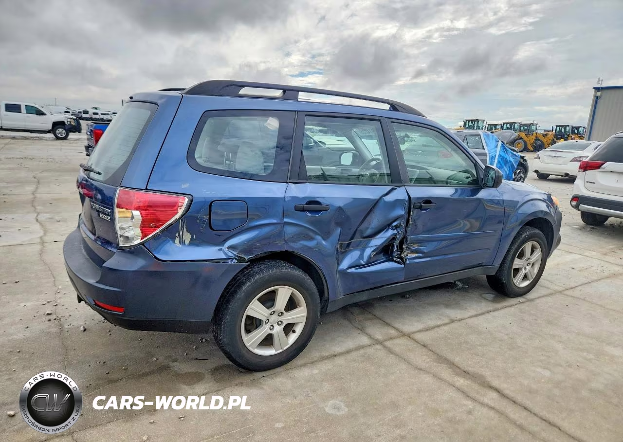 2013 Subaru Forester 2.5X VIN:JF2SHABC7DH404842 - 3