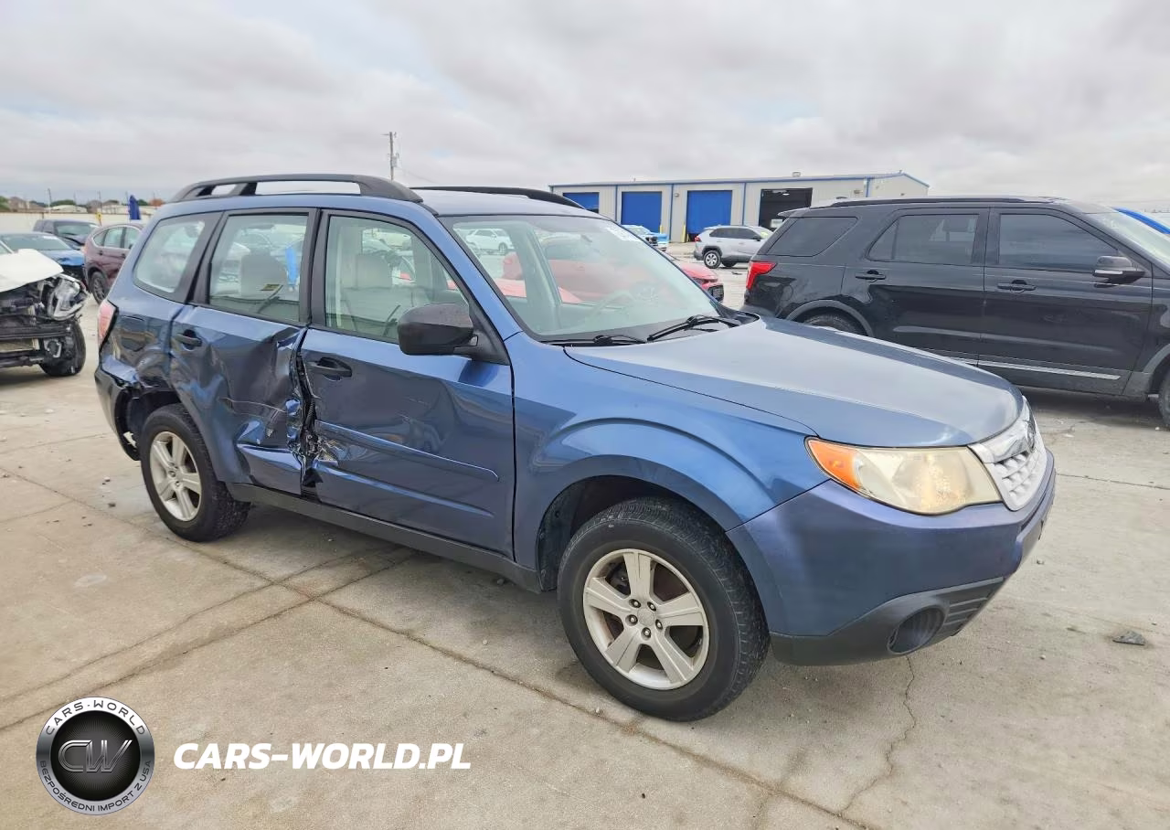 2013 Subaru Forester 2.5X VIN:JF2SHABC7DH404842 - 4
