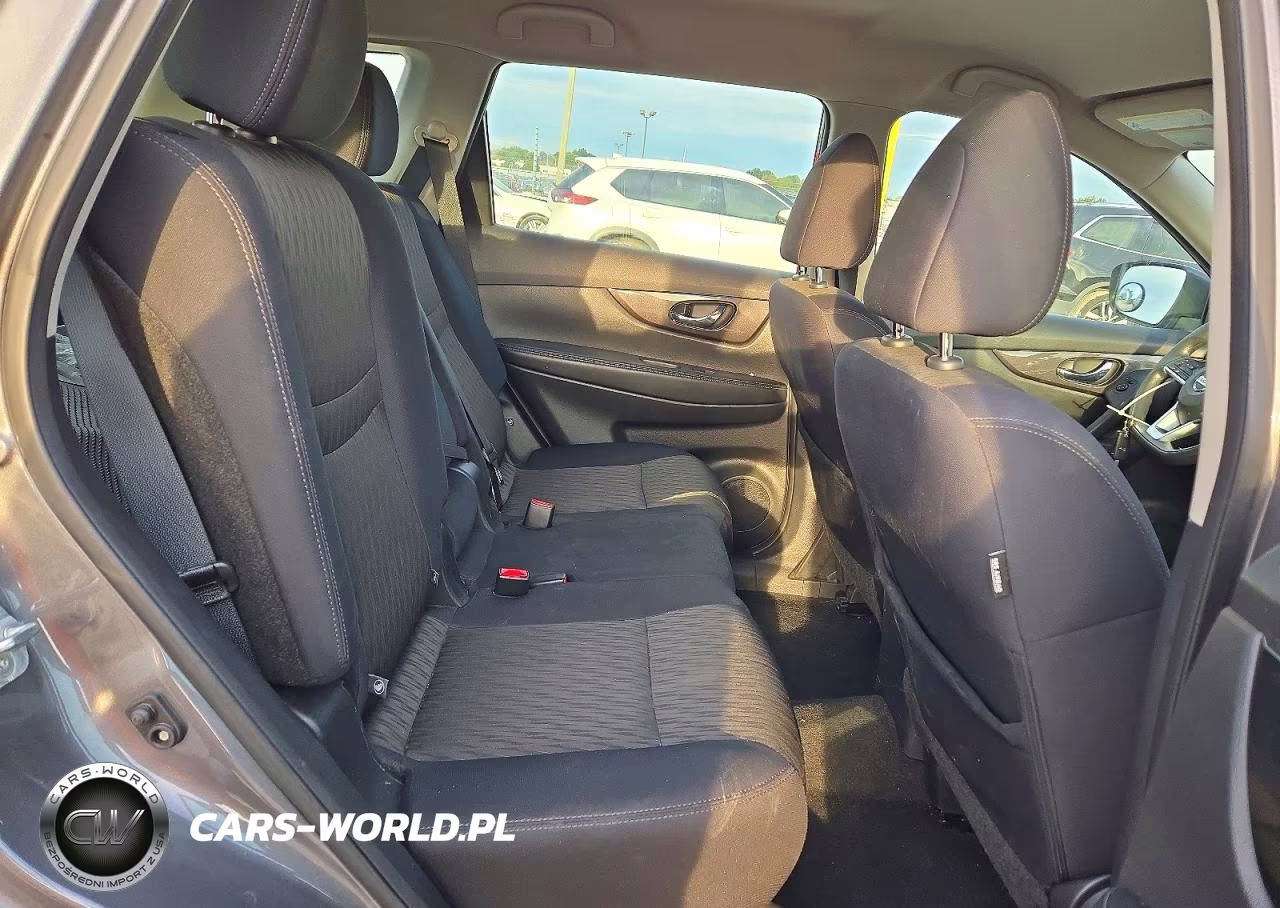 2018 Nissan Rogue S VIN:5N1AT2MV8JC729453 - 11