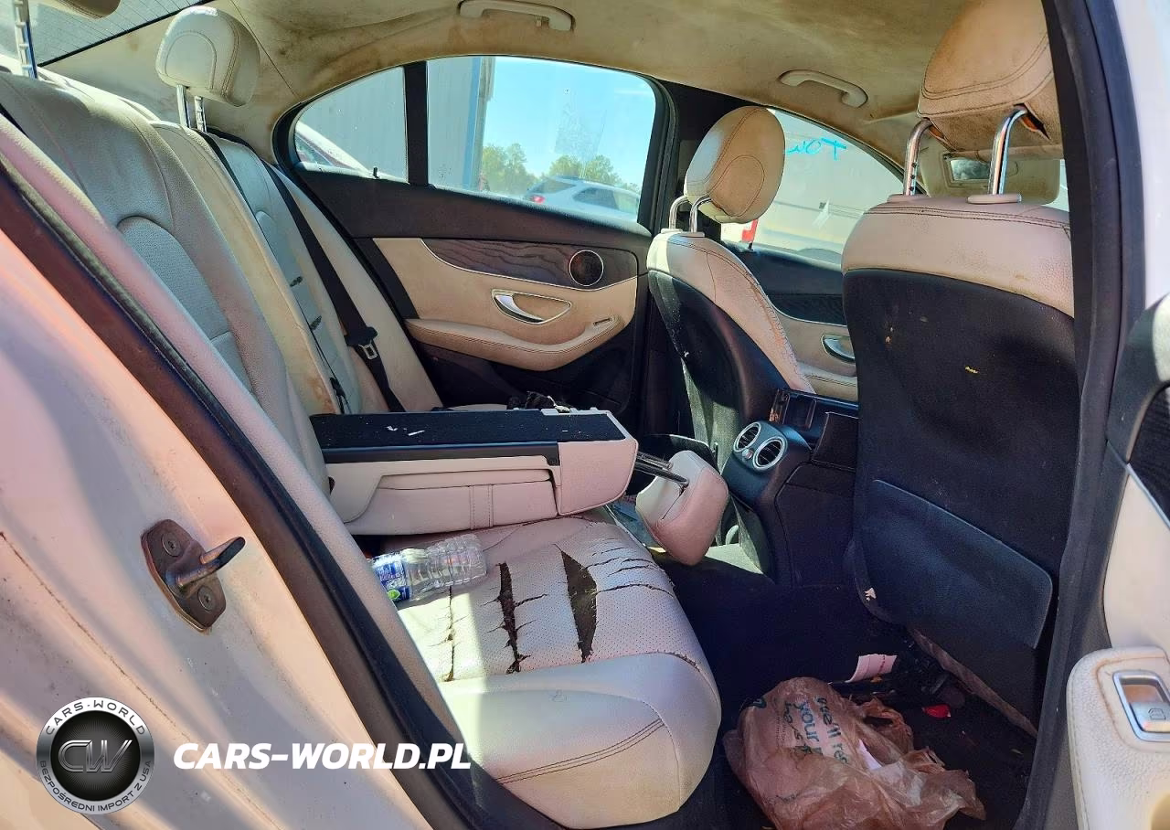 2016 Mercedes-Benz C 300 4Matic VIN:55SWF4KB0GU169315 - 10