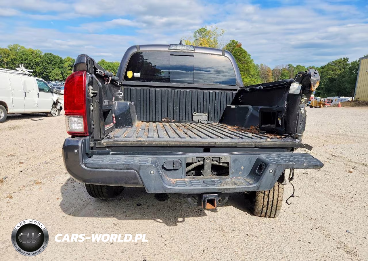 2017 Toyota Tacoma Trd Off-Road VIN:5TFCZ5AN8HX061416 - 6