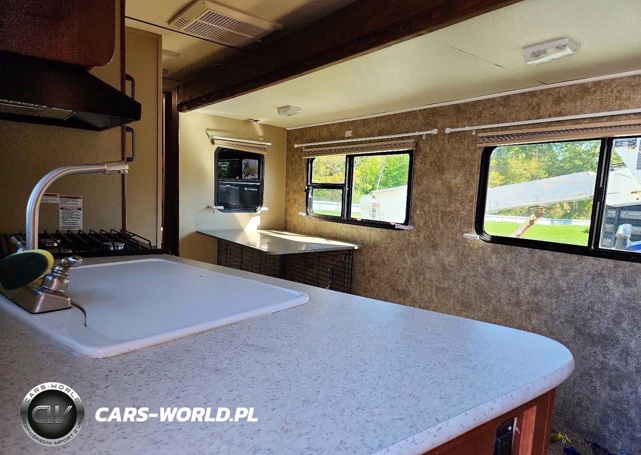 2015 Evergreen Sun Valley Camper VIN:5ZWTSRE24F1005227 - 7