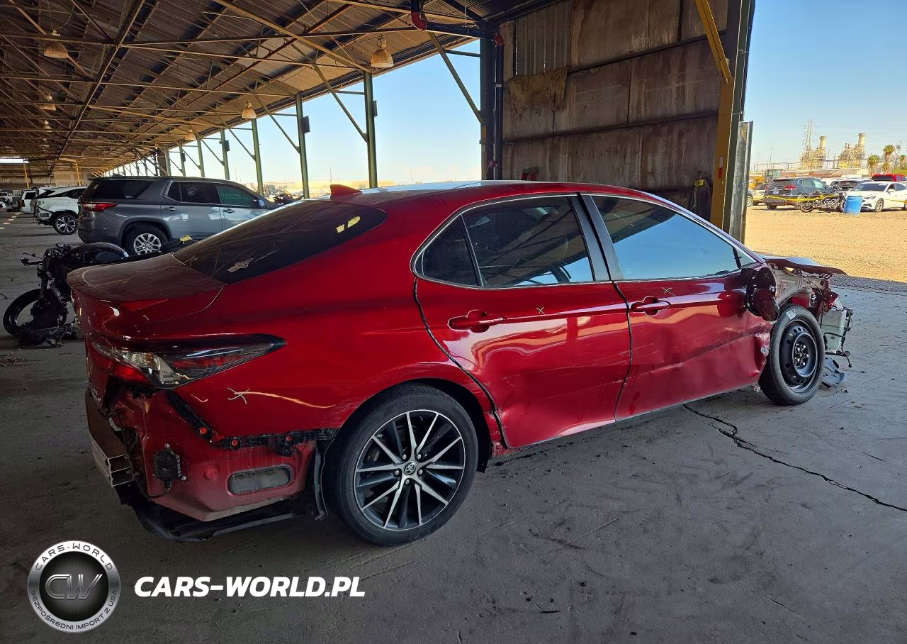 2024 Toyota Camry Hybrid Se VIN:4T1S31AK0RU070489 - 3