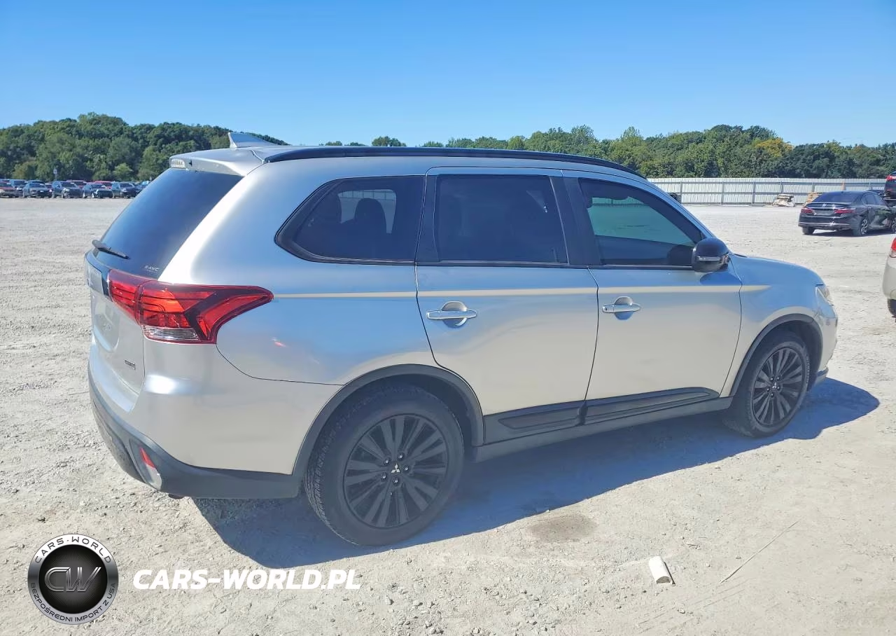 2020 Mitsubishi Outlander Se VIN:JA4AZ3A30LZ030467 - 3