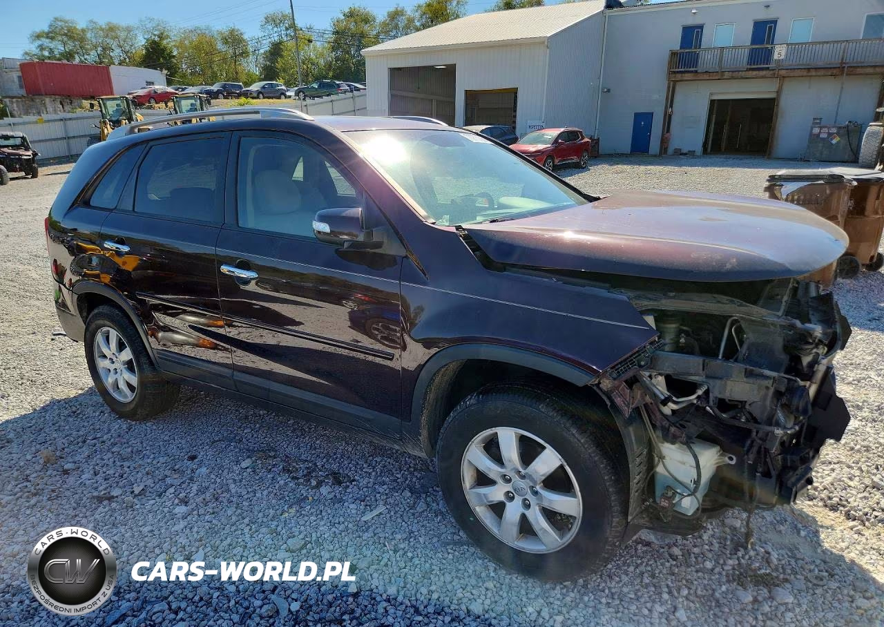 2012 Kia Sorento Lx VIN:5XYKT3A67CG229150 - 4