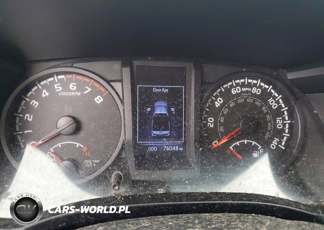 2019 Toyota Tacoma Sr VIN:5TFRX5GN2KX164815 - 9