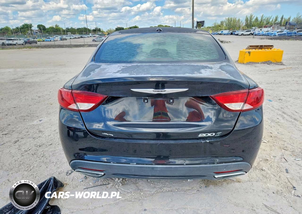 2015 Chrysler 200 S VIN:1C3CCCBG8FN758796 - 6