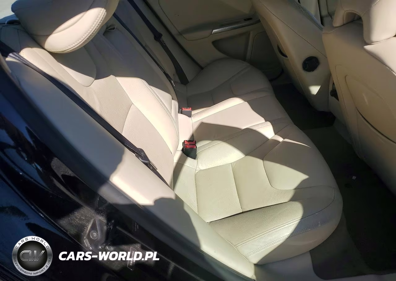 2012 Volvo S60 T5 VIN:YV1622FS8C2129549 - 10