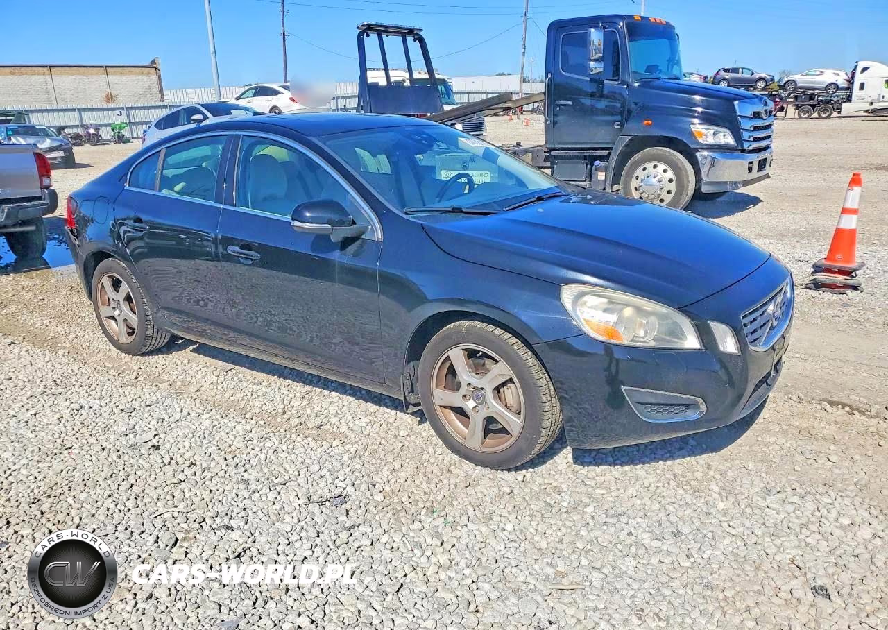 2012 Volvo S60 T5 VIN:YV1622FS8C2129549 - 4