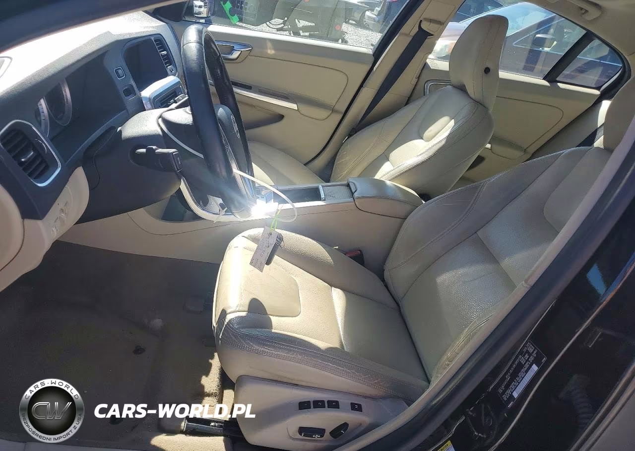 2012 Volvo S60 T5 VIN:YV1622FS8C2129549 - 7