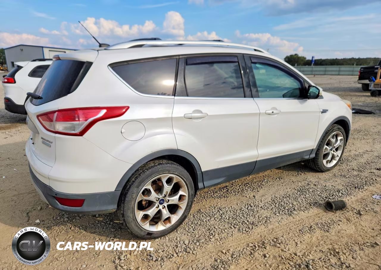 2016 Ford Escape Titanium VIN:1FMCU0J96GUB30667 - 3
