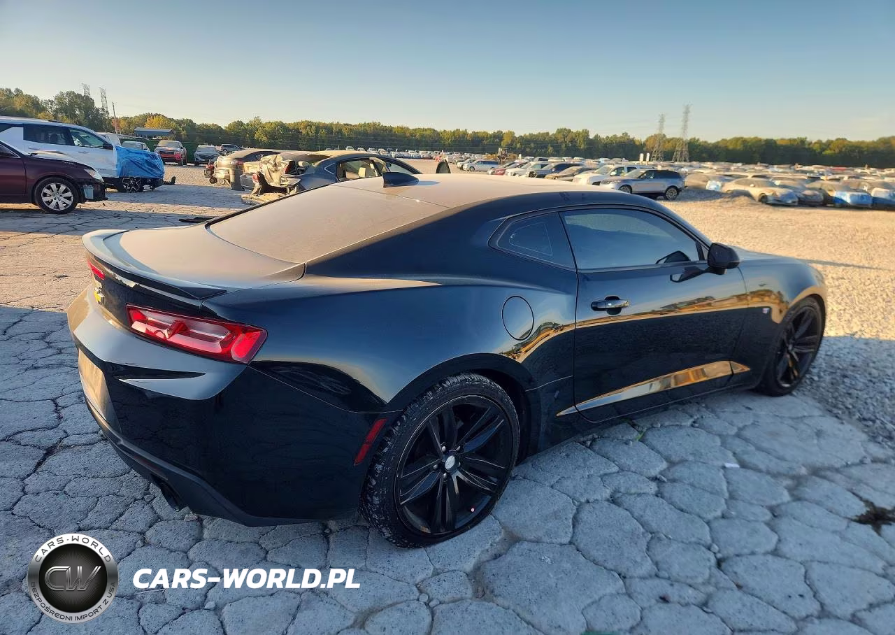 2018 Chevrolet Camaro Lt VIN:1G1FB1RS6J0146427 - 3