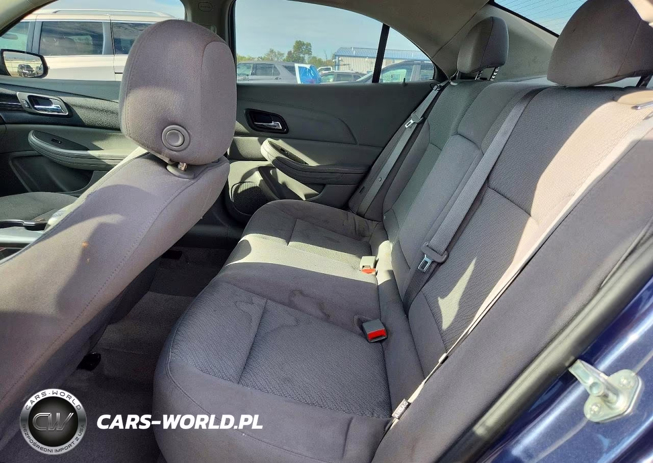 2013 Chevrolet Malibu Ls VIN:1G11B5SA3DF344113 - 10