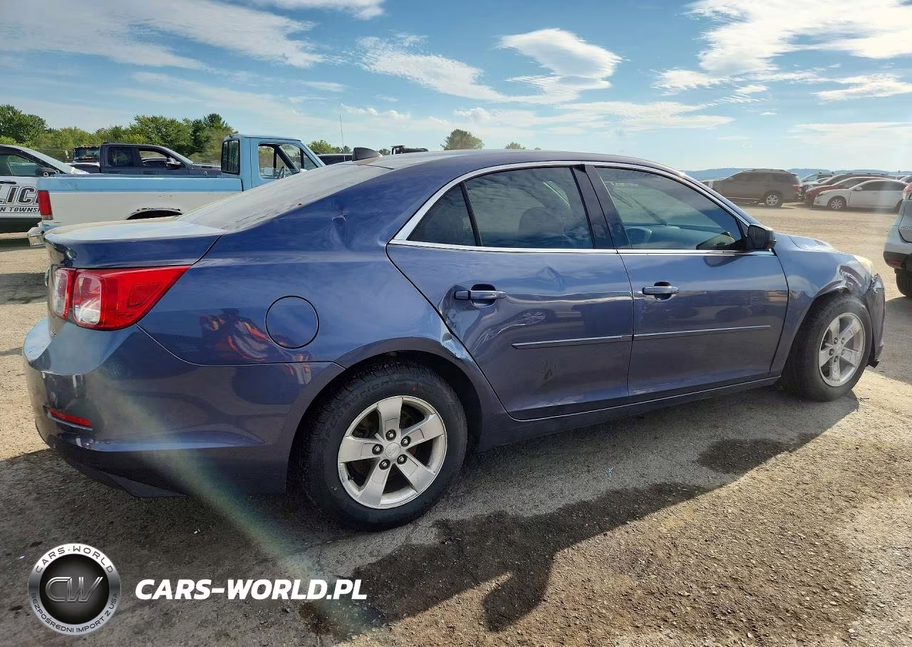 2013 Chevrolet Malibu Ls VIN:1G11B5SA3DF344113 - 3