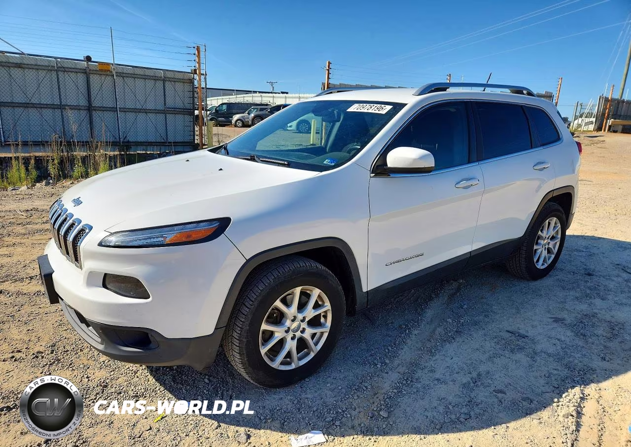 2015 Jeep Cherokee Latitude – zdjęcie 1 z 14