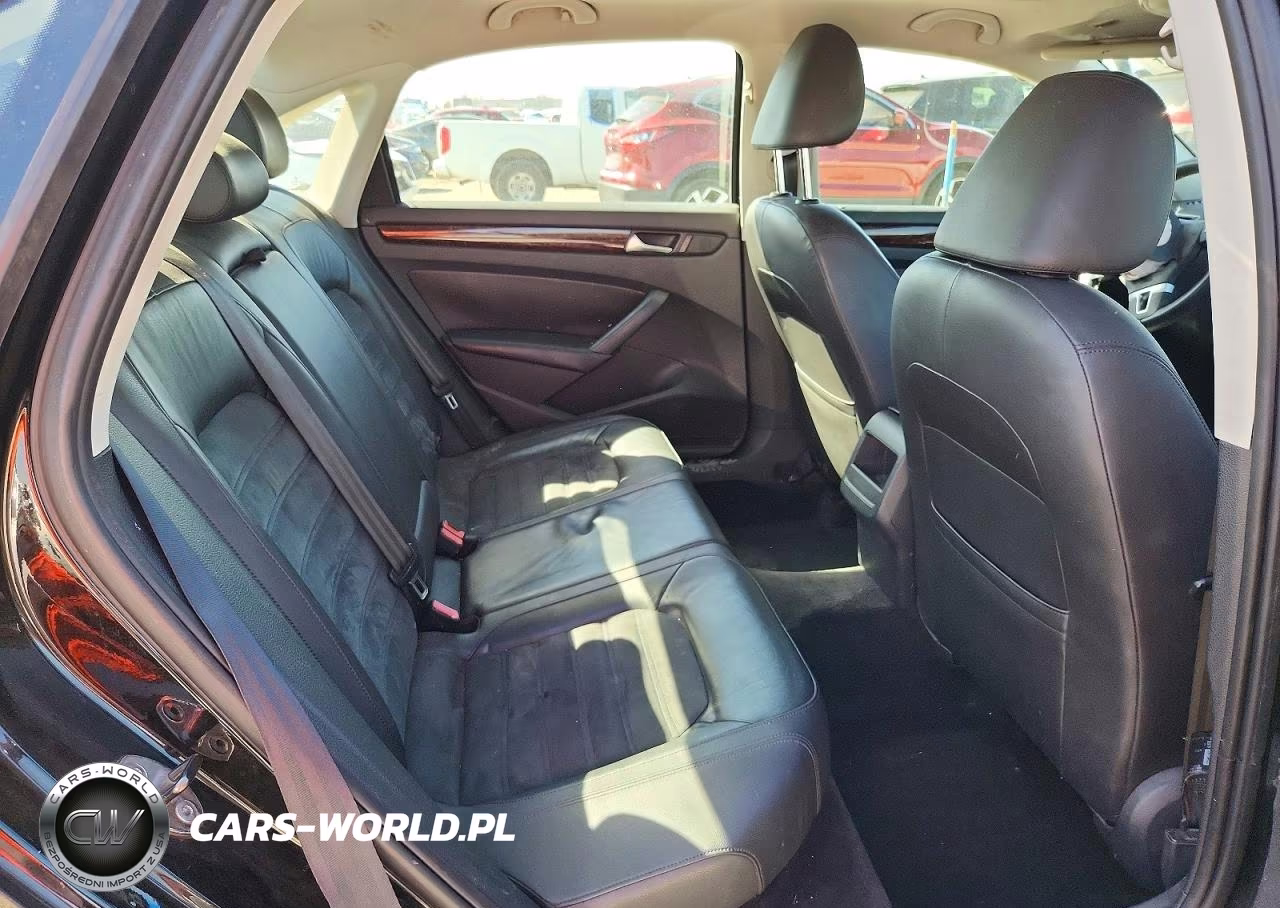 2012 Volkswagen Passat Sel VIN:1VWCP7A38CC027263 - 10