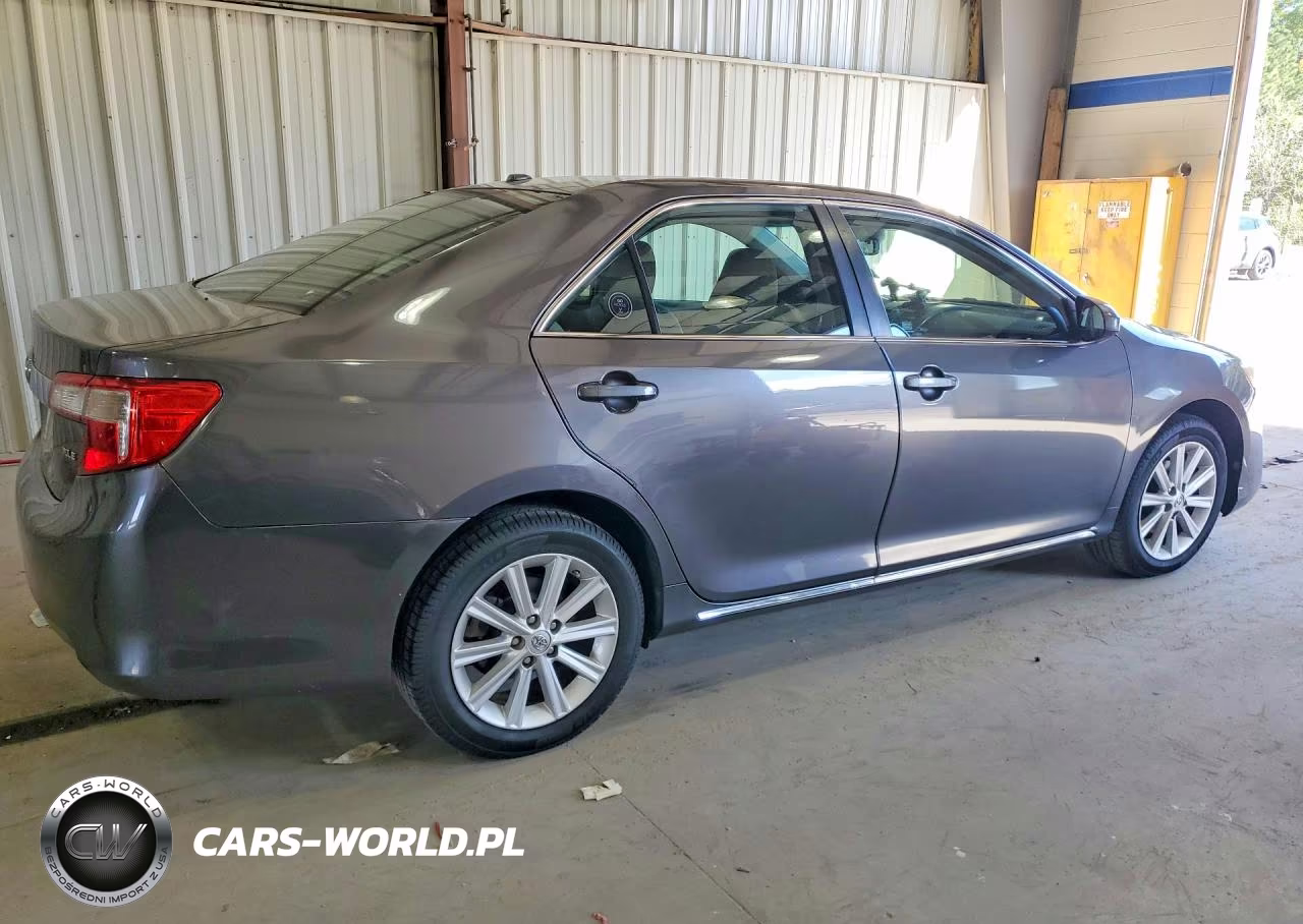 2014 Toyota Camry Xle VIN:4T1BF1FK9EU469783 - 3