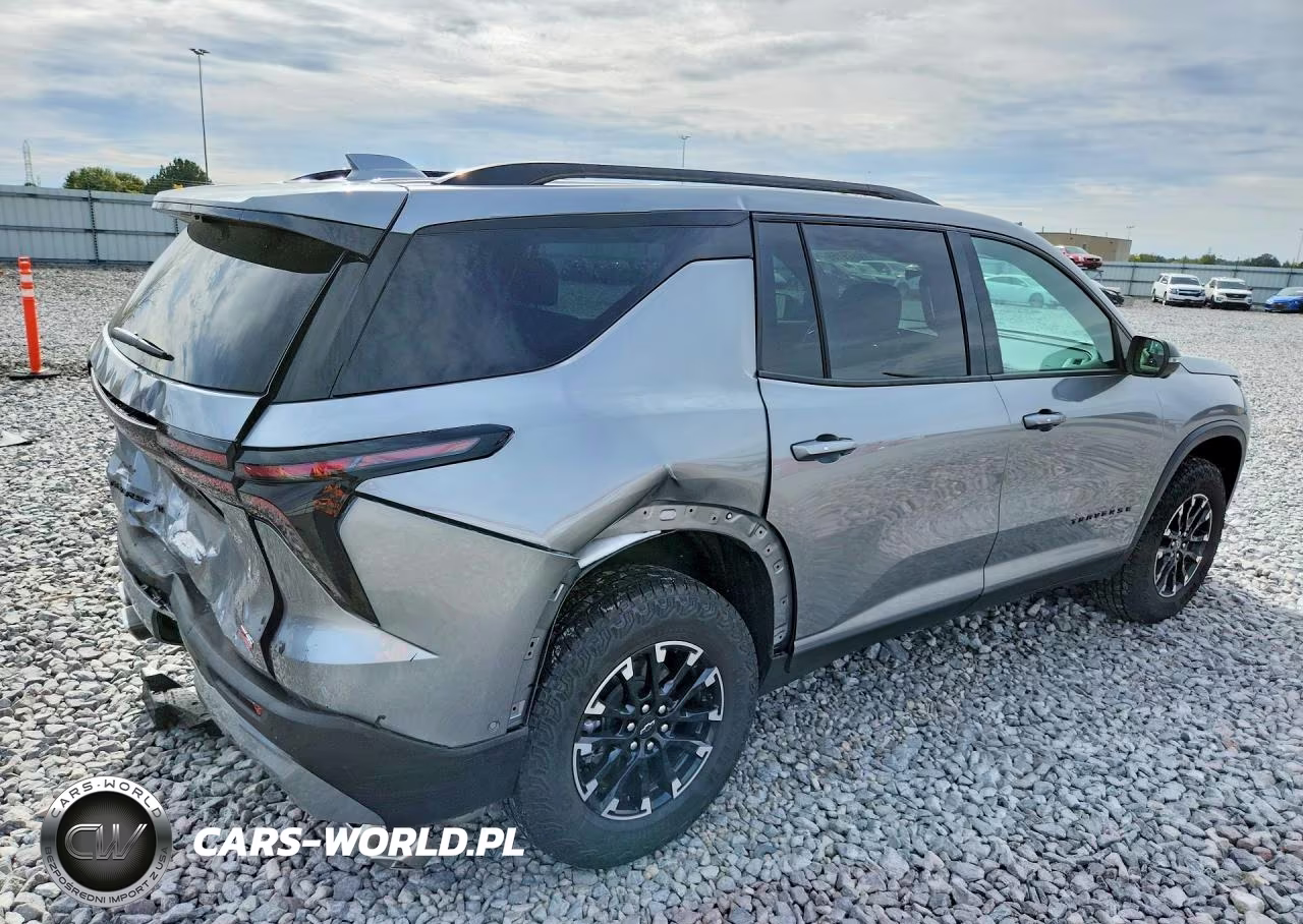 2026 Chevrolet Traverse Z71 VIN:1GNEVJKS3TJ288159 - 3