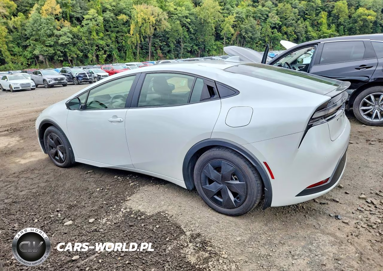 2025 Toyota Prius Plug-In Hybrid Se VIN:JTDACACU2S3053185 - 2