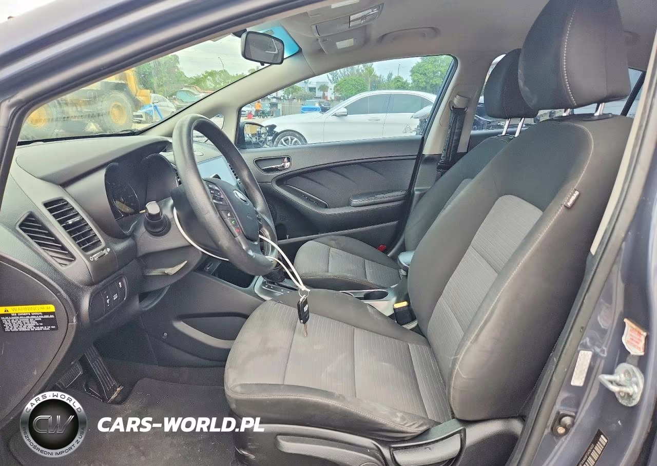 2015 Kia Forte Lx VIN:KNAFX4A6XF5430403 - 7