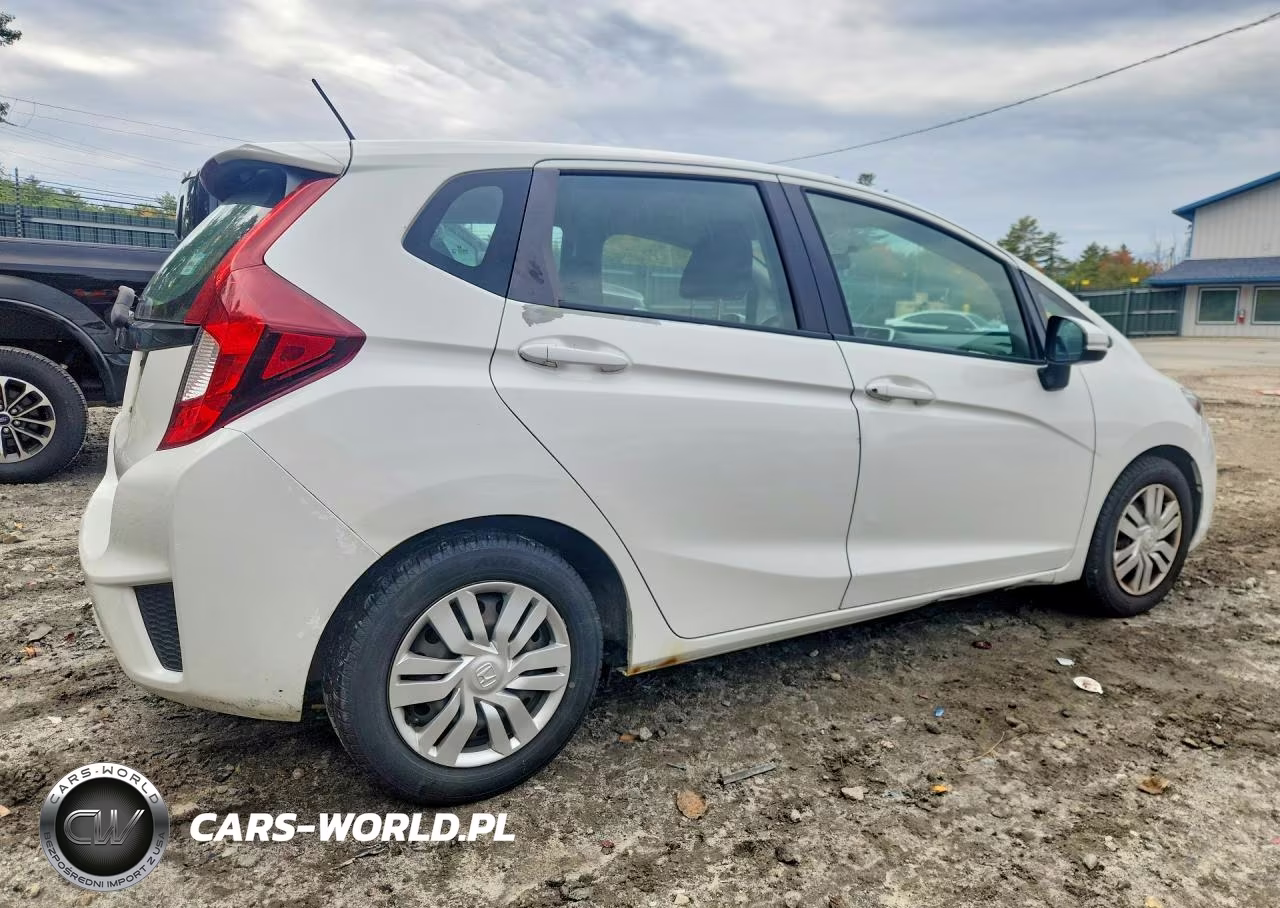 2015 Honda Fit Lx VIN:3HGGK5H54FM771557 - 3