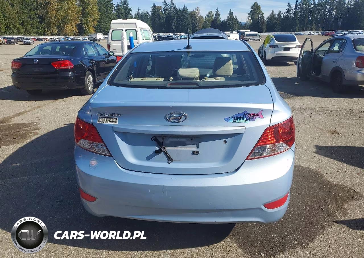 2013 Hyundai Accent Gls VIN:KMHCT4AE9DU560177 - 6