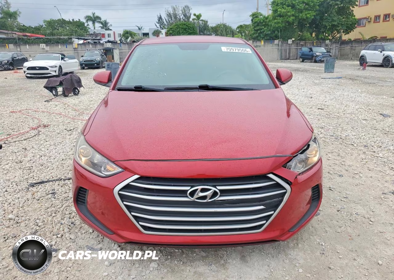 2018 Hyundai Elantra Sel VIN:5NPD84LF9JH374841 - 5