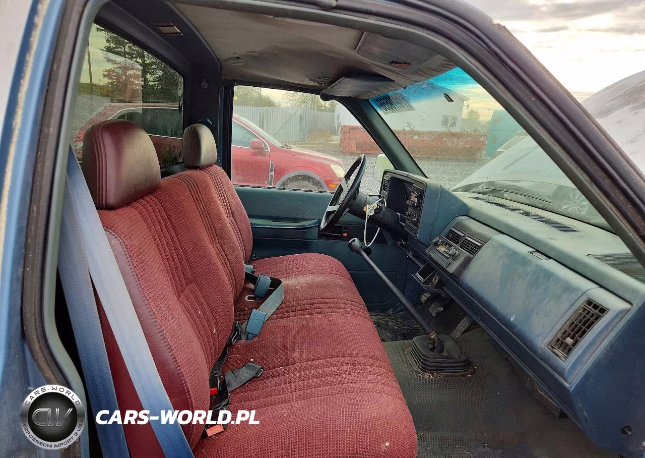 1988 Chevrolet Gmt-400 C2500 VIN:1GCFC24Z1JZ330569 - 10