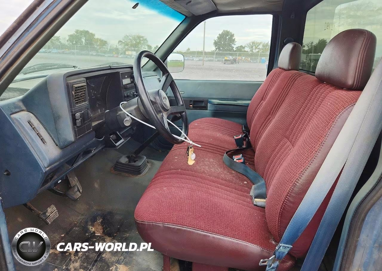 1988 Chevrolet Gmt-400 C2500 VIN:1GCFC24Z1JZ330569 - 7